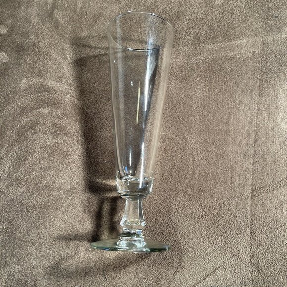 NEW Libbey Glassware - 6425 - 10 oz Footed Pilsner Glass x2 - Picture 3 of 7